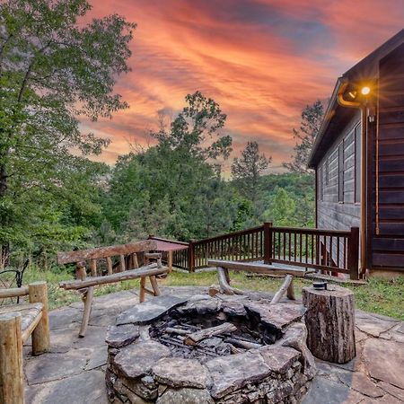 Trout N' About Your Blue Ridge Mountains Retreat, Hot Tub + Game Room! Ellijay Extérieur photo