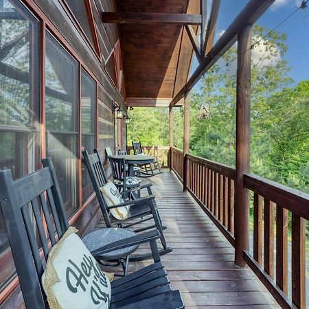 Trout N' About Your Blue Ridge Mountains Retreat, Hot Tub + Game Room! Ellijay Extérieur photo