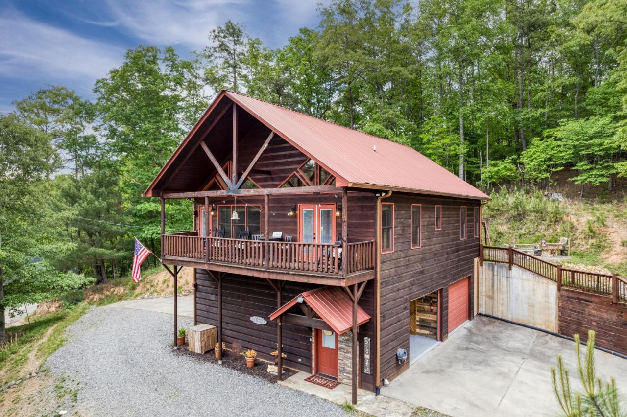 Trout N' About Your Blue Ridge Mountains Retreat, Hot Tub + Game Room! Ellijay Extérieur photo