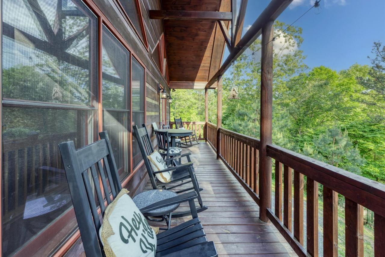 Trout N' About Your Blue Ridge Mountains Retreat, Hot Tub + Game Room! Ellijay Extérieur photo