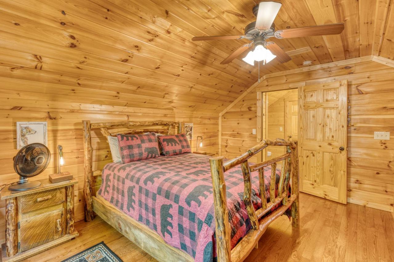 Trout N' About Your Blue Ridge Mountains Retreat, Hot Tub + Game Room! Ellijay Extérieur photo