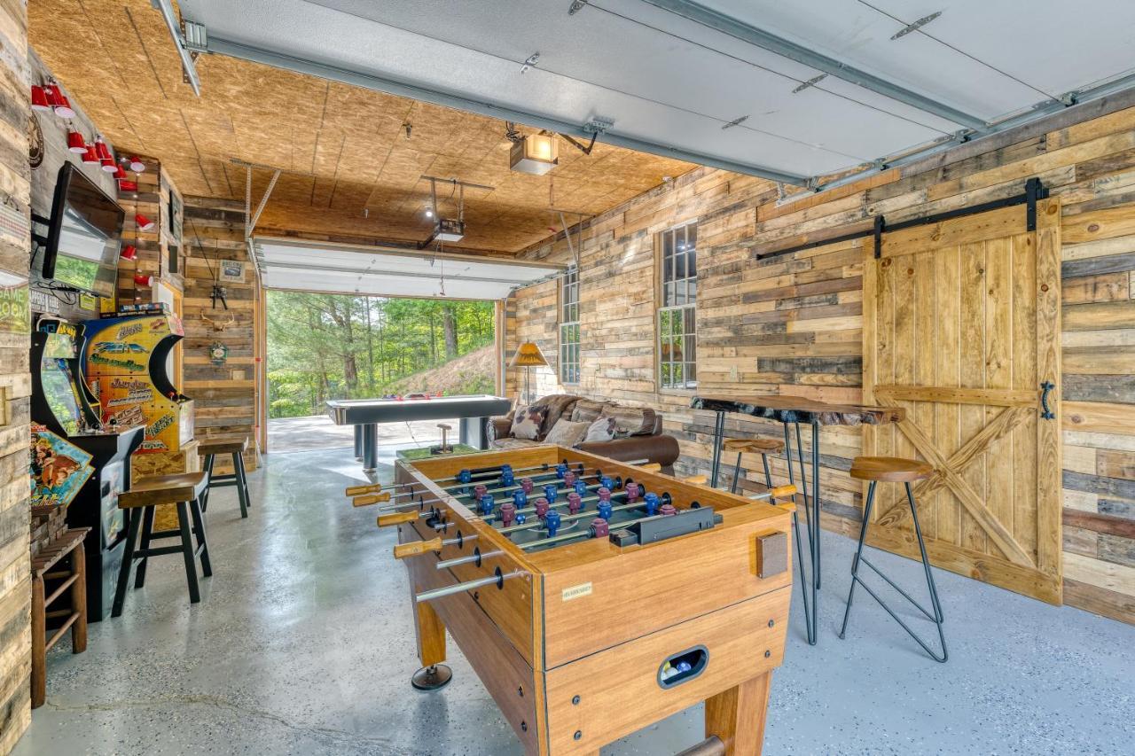 Trout N' About Your Blue Ridge Mountains Retreat, Hot Tub + Game Room! Ellijay Extérieur photo