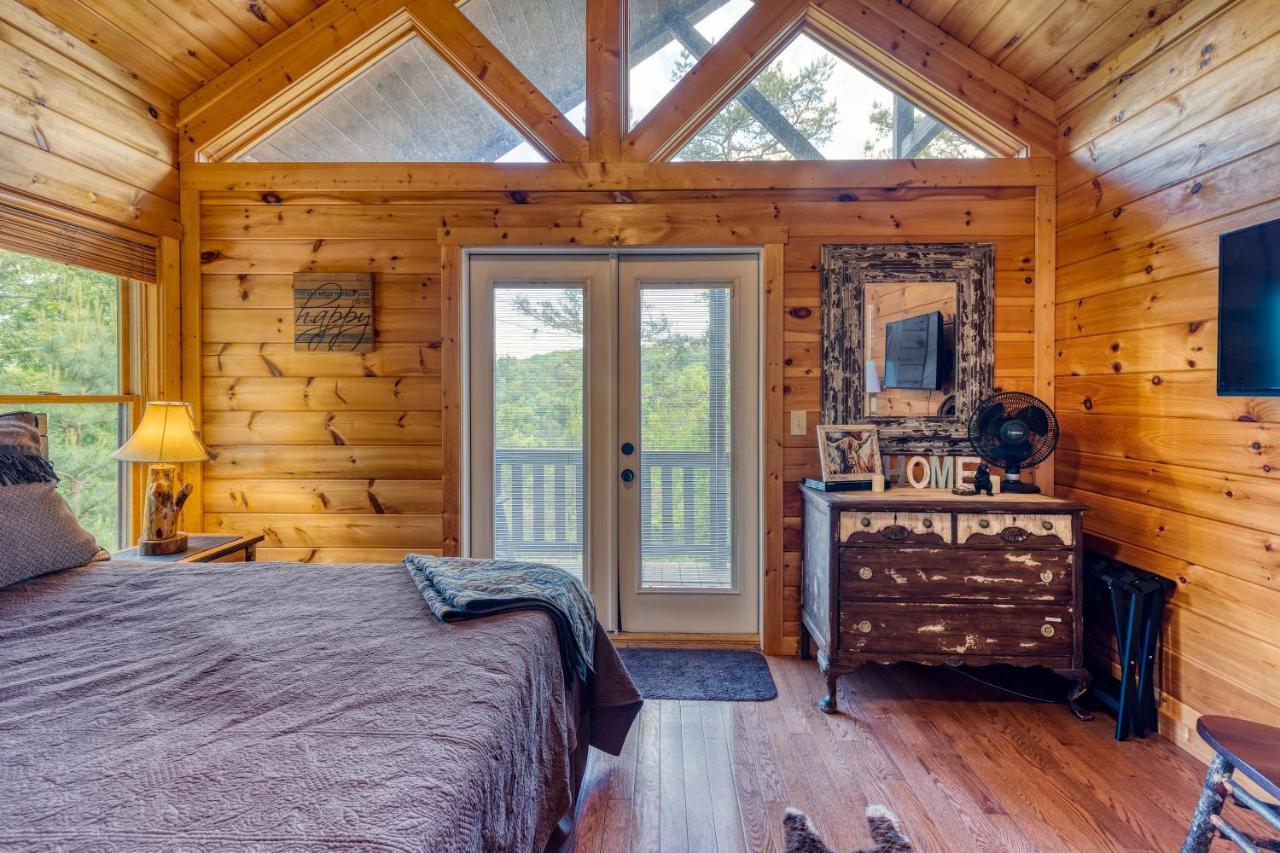 Trout N' About Your Blue Ridge Mountains Retreat, Hot Tub + Game Room! Ellijay Extérieur photo